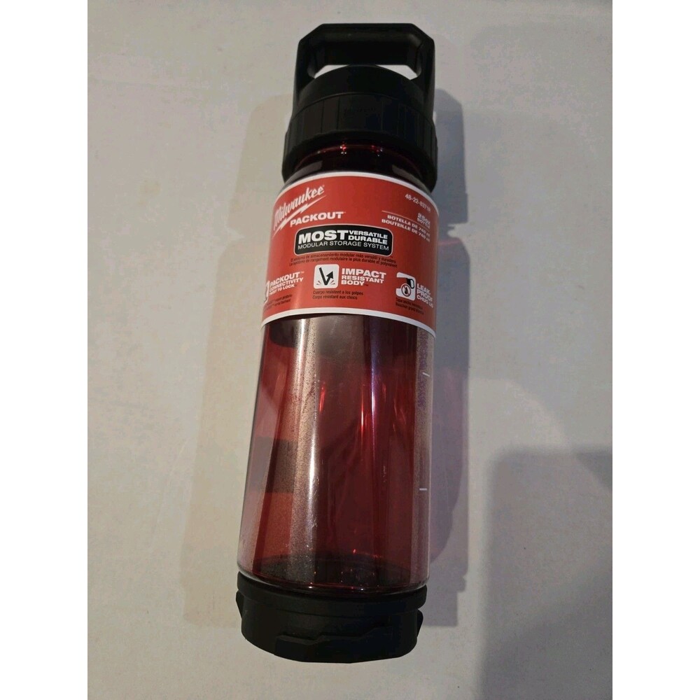 Milwaukee Tool PACKOUT 25oz Bottle with Chug Lid - Red